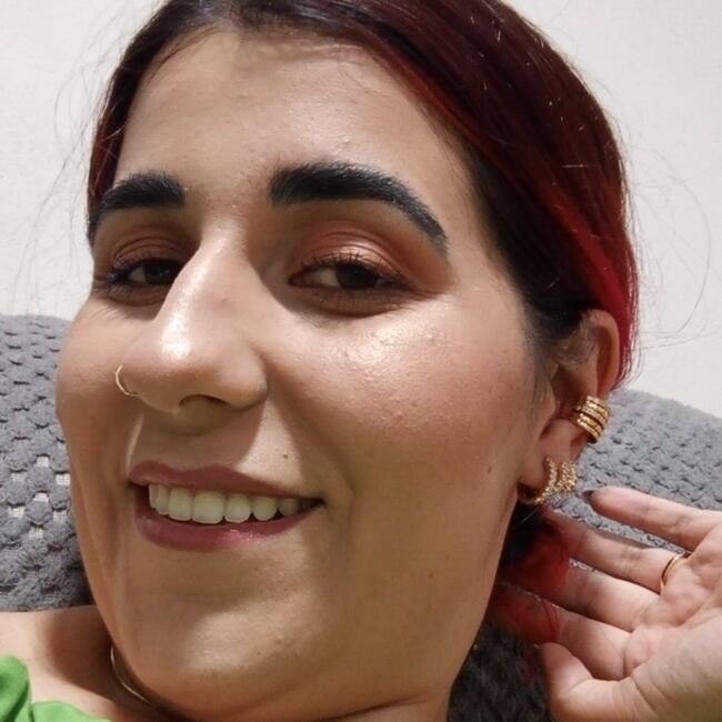 Babysitter in Itajaí: Thuane