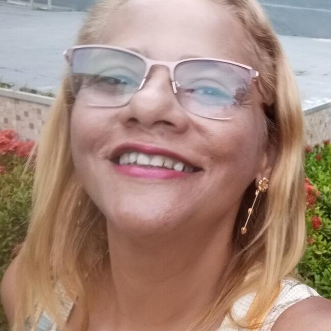 Babysitter in Salvador: Ana Cristina