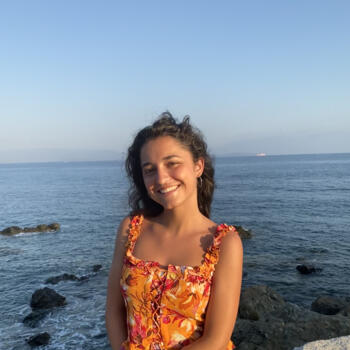 Baby-sitter in Toulouse: Ella