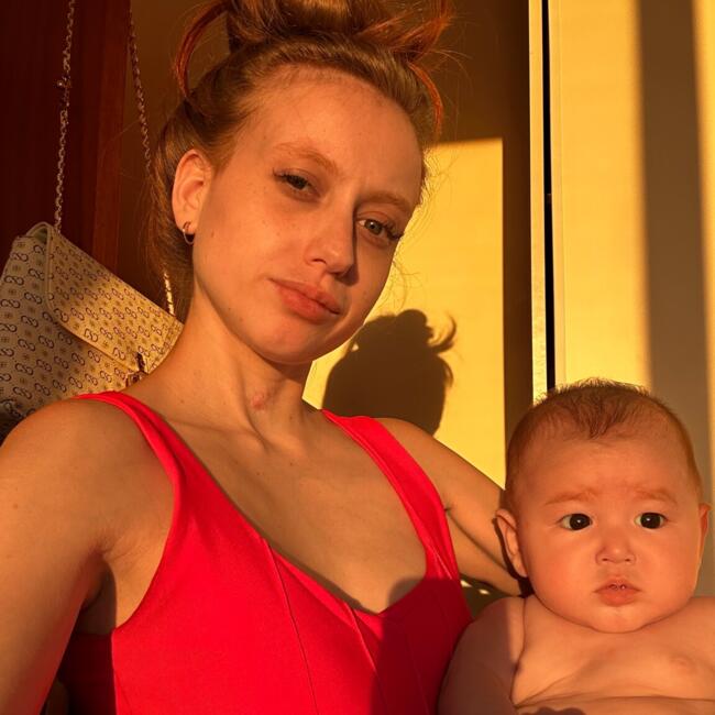 Babysitting job in São Paulo: Paula