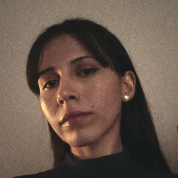 Babysitter Campo Grande: Larissa