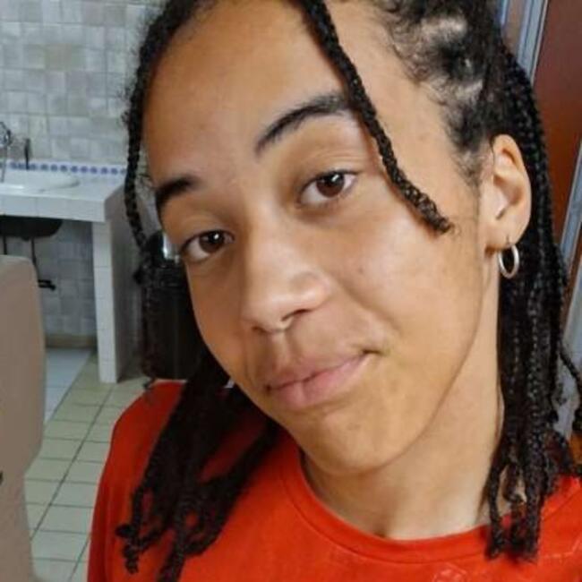 Babysitter in Chelles: Ambre