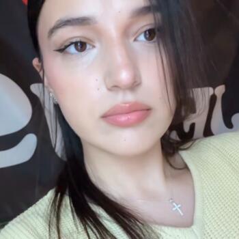 Babysitter Berlin: Nutsa