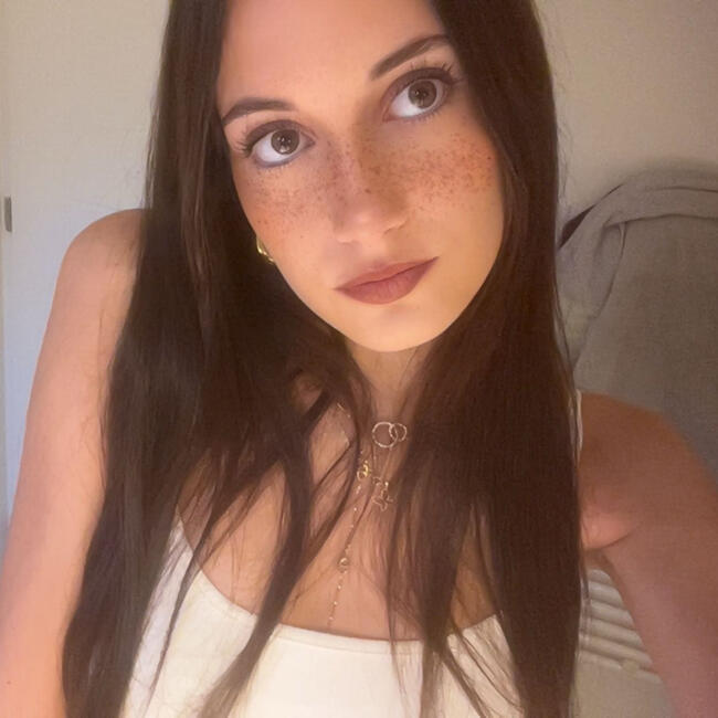 Babysitter in Chamalières: Melissa