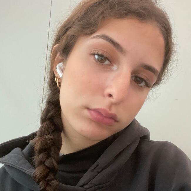 Babysitter in São João da Madeira: Soraia