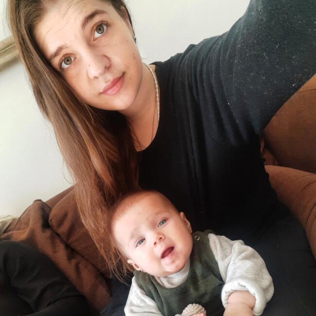 Babysitter in Ciudad del Libertador General San Martín: Evelyn