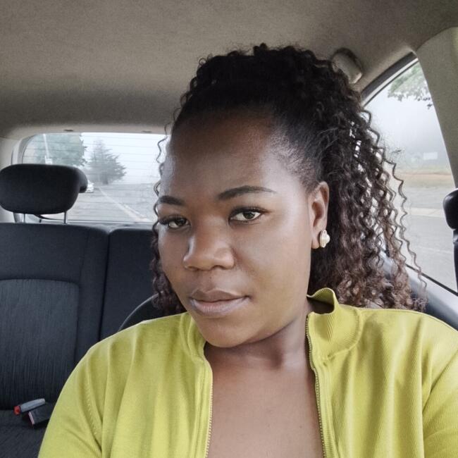 Babysitter in Roodepoort: Hazel Busisiwe