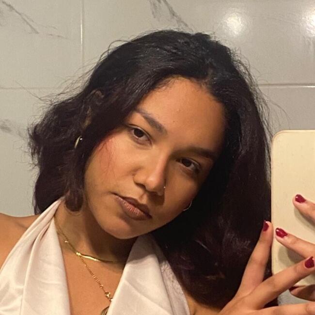 Babysitter in Guimarães: Desny