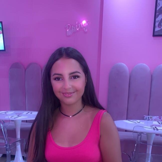 Babysitter στην περιοχή Αρμαντιέρ: Sakina