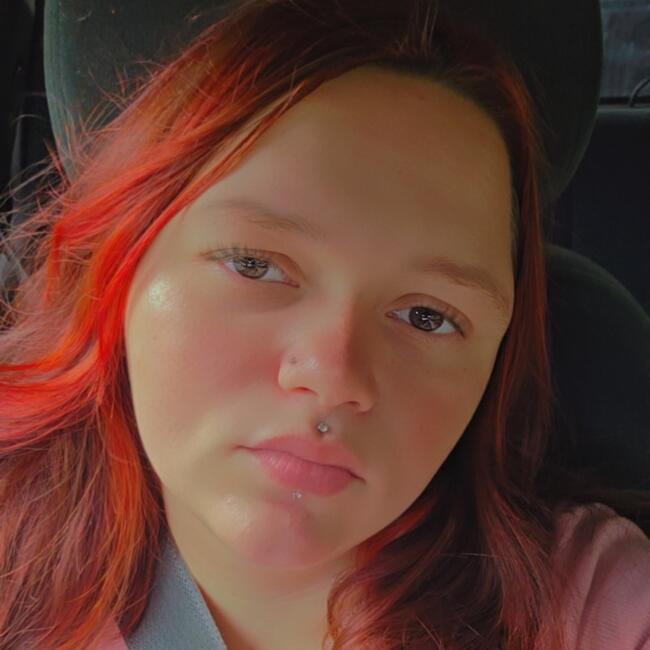 Babysitting job in Clinton (Iowa): Dejah Jones