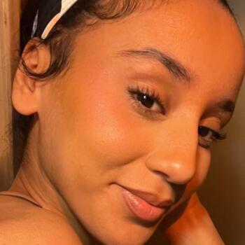 Babysitter in Saint-Denis: Bassma