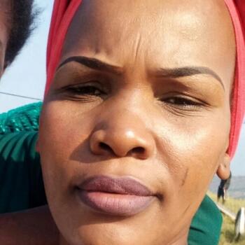 Nanny in Eshowe: Mafiki
