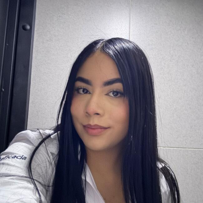 Babysitter in Medellín: Sofia