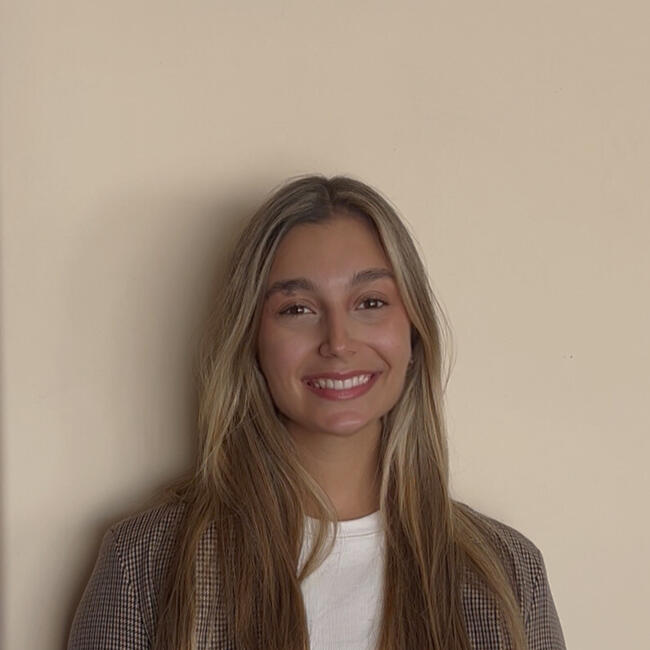 Babysitter in Montevideo: Martina