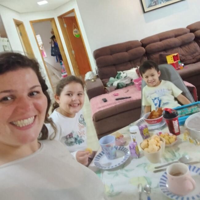 Babysitting job in Curitiba: Amanda Franciele
