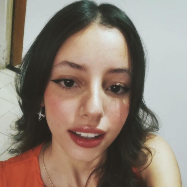 Babysitter in Betim: Maria Eduarda