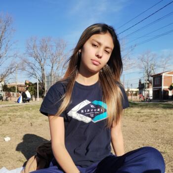 Niñera en Quilmes: Iris