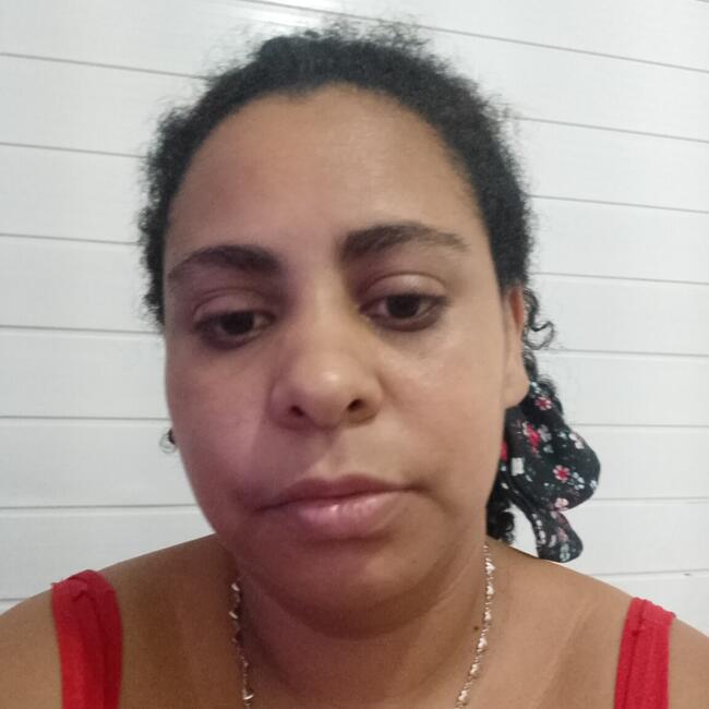 Emprego de babá em Canoas: Danusa