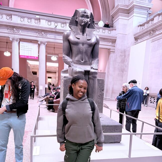 Babysitter in The Bronx: Tiphanie