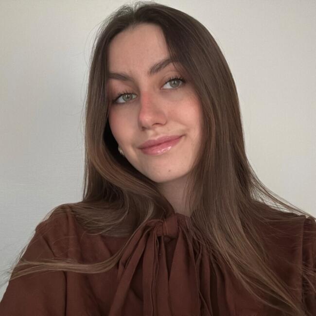 Babysitter in Ixelles/Elsene: Carla