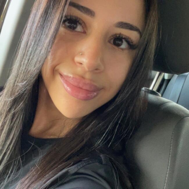 Babysitter in The Hague: Oumaima