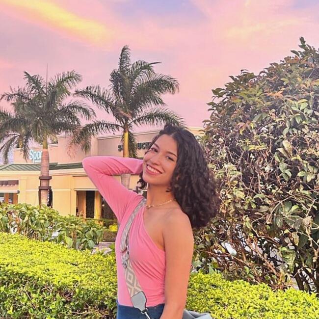 Babysitter in Alajuela: Stephanny