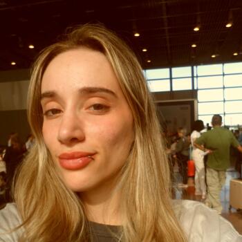 Babysitter em Carregado: Gabriela