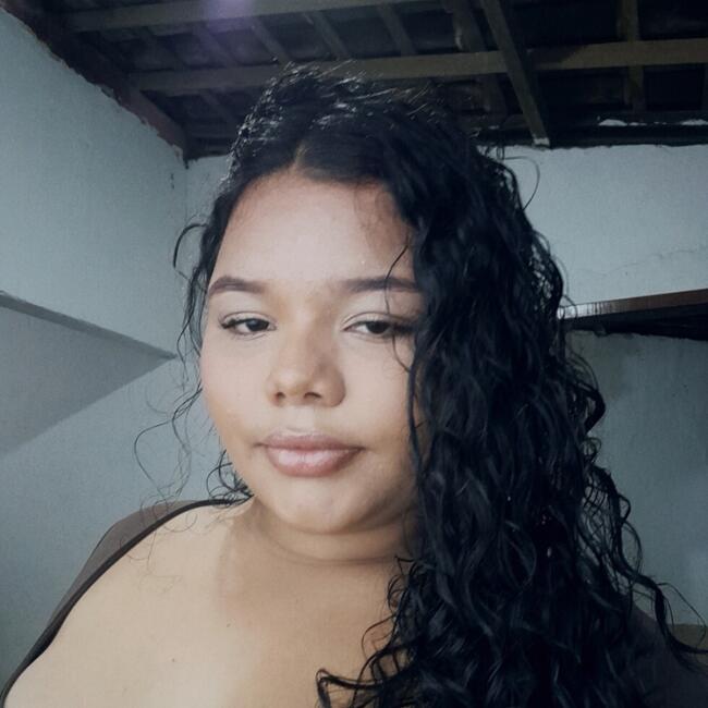 Babysitter in Escada: Eduarda