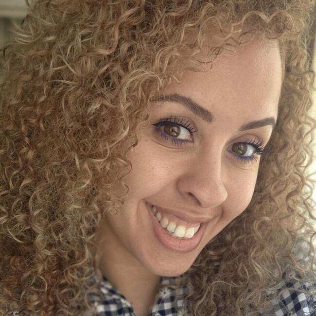 Babysitter in Saint-Gilles: Estela
