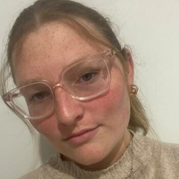 Babysitter in Dalby: Kelsey