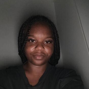 Babysitter in Aubervilliers: Lorelyn