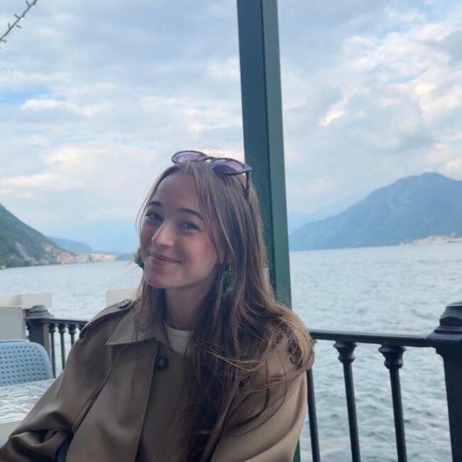 Babysitter a Bedano: Ines