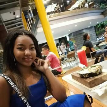 Babysitter in Santiago de Cali: Karol dayana
