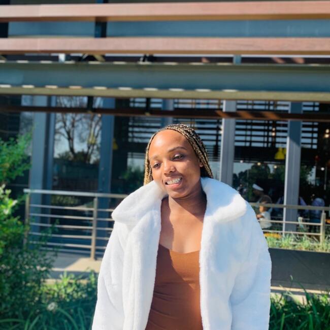 Babysitter in Krugersdorp: Pertunia bee