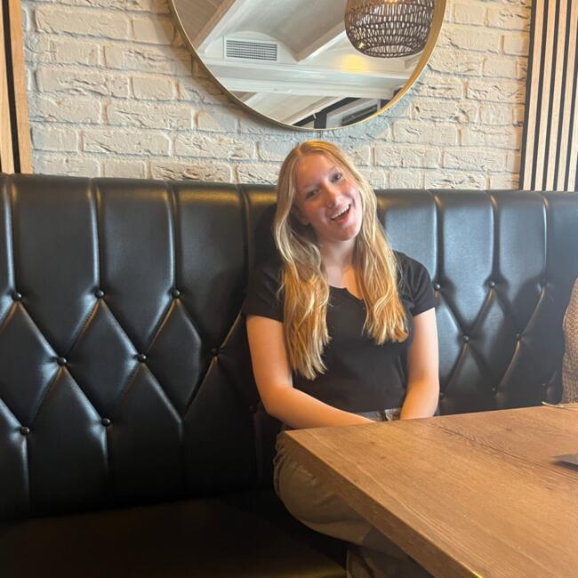 Oppas in Dronten: Lynn