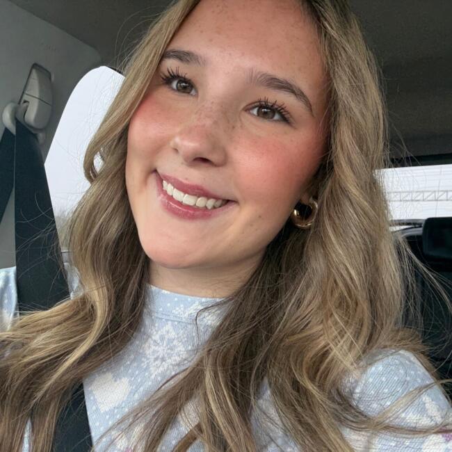 Nanny in Crosby (Texas): Hannah