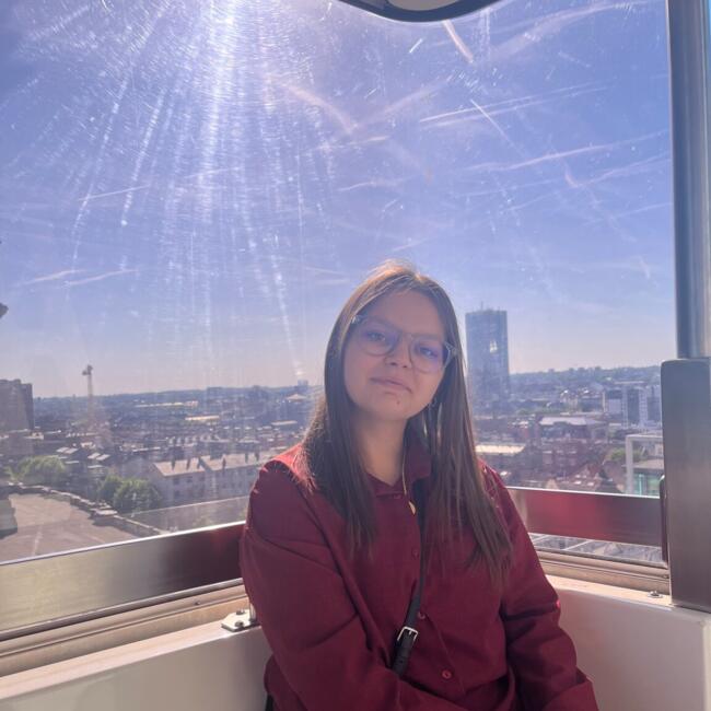 Babysitter in Amay: Elvana