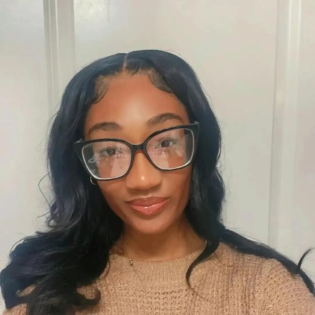 Nanny in Wichita: Malaysha