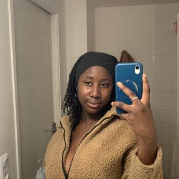 Babysitter in Neuilly-Plaisance: Maimouna