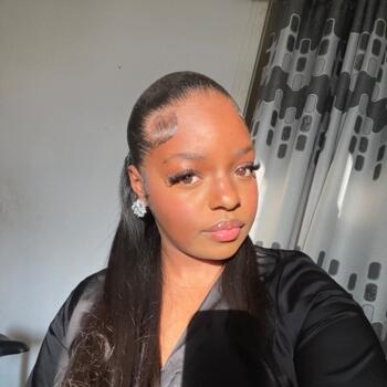 Babysitter in Montreuil: Manon