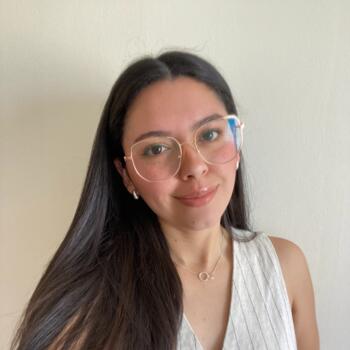 Babysitter in La Serena: Genesis