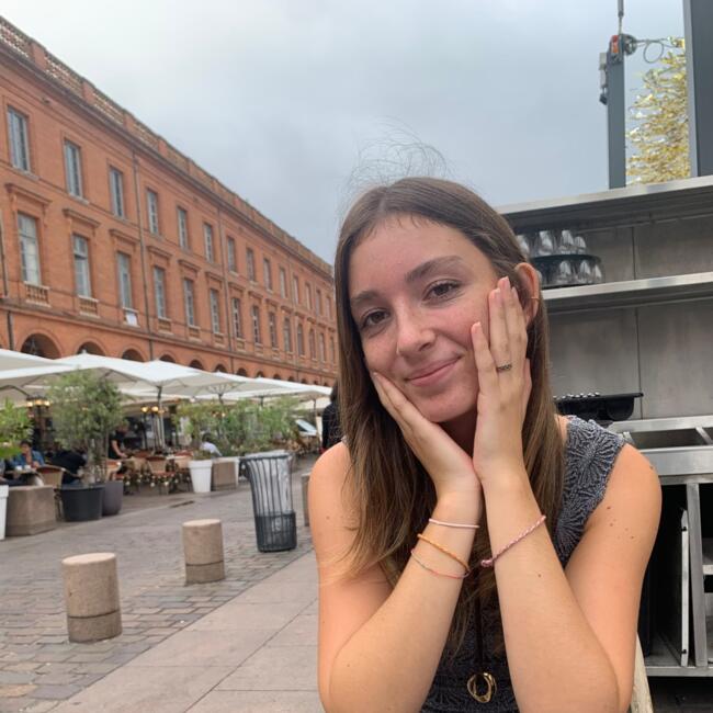 Babysitter in Toulouse: Anaïs