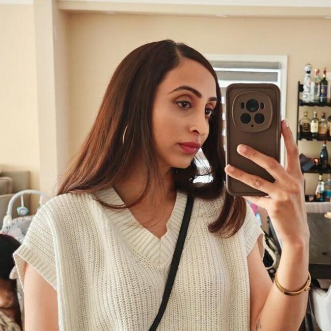 Baby-sitter in Brampton: Mai