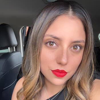 Babysitter Coquitlam: Rocio