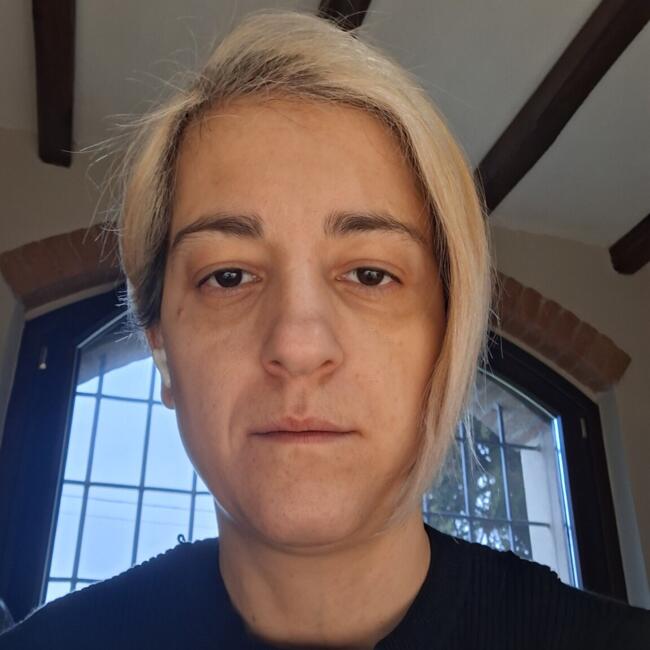 Babysitting job in Cadeo: Gabriela