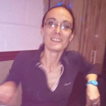 Babysitter Grâce-Hollogne: Céline