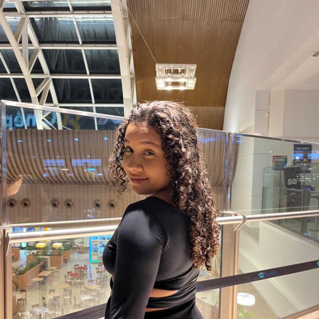 Babá em Fortaleza: Laysa