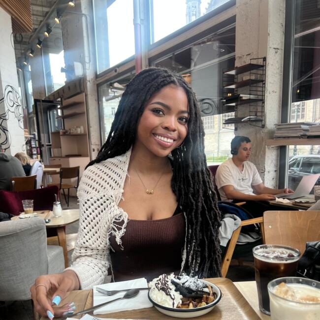 Babysitter in Decatur (Georgia): Taylor