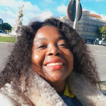 Canguro Móstoles: Raquel