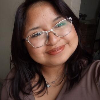 Babysitter Lima: Helen